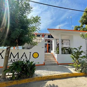 Ximajo Castillo