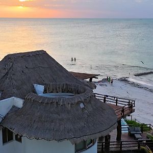 Dk Luxury Ocean Front Villa - Adults Only